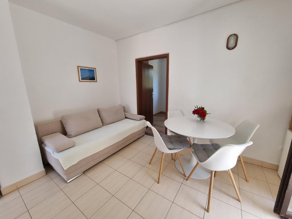 Apartment Marina โพราต ภายนอก รูปภาพ