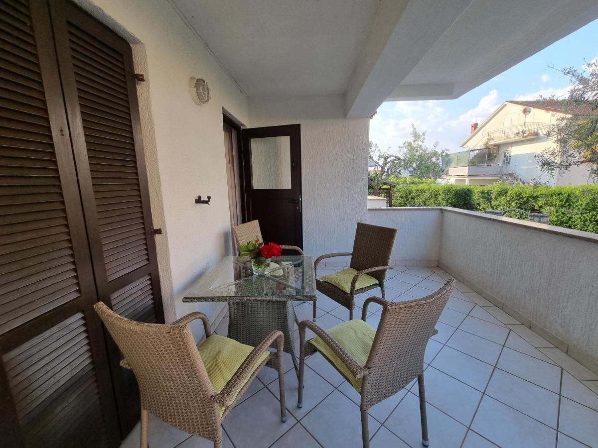 Apartment Marina โพราต ภายนอก รูปภาพ
